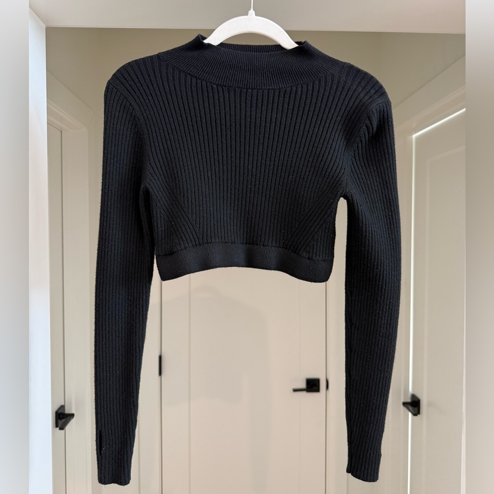 Wild Fable Cropped Knit Sweater - Size S - Black
